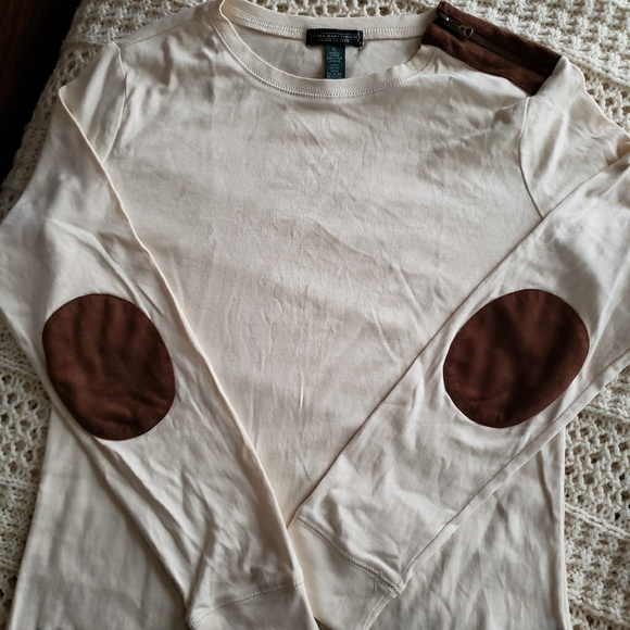 Tops - NWOT 🎉🎉LAUREN JEANS CO. LONG SLEEVE  TEE🎉🎉🎉